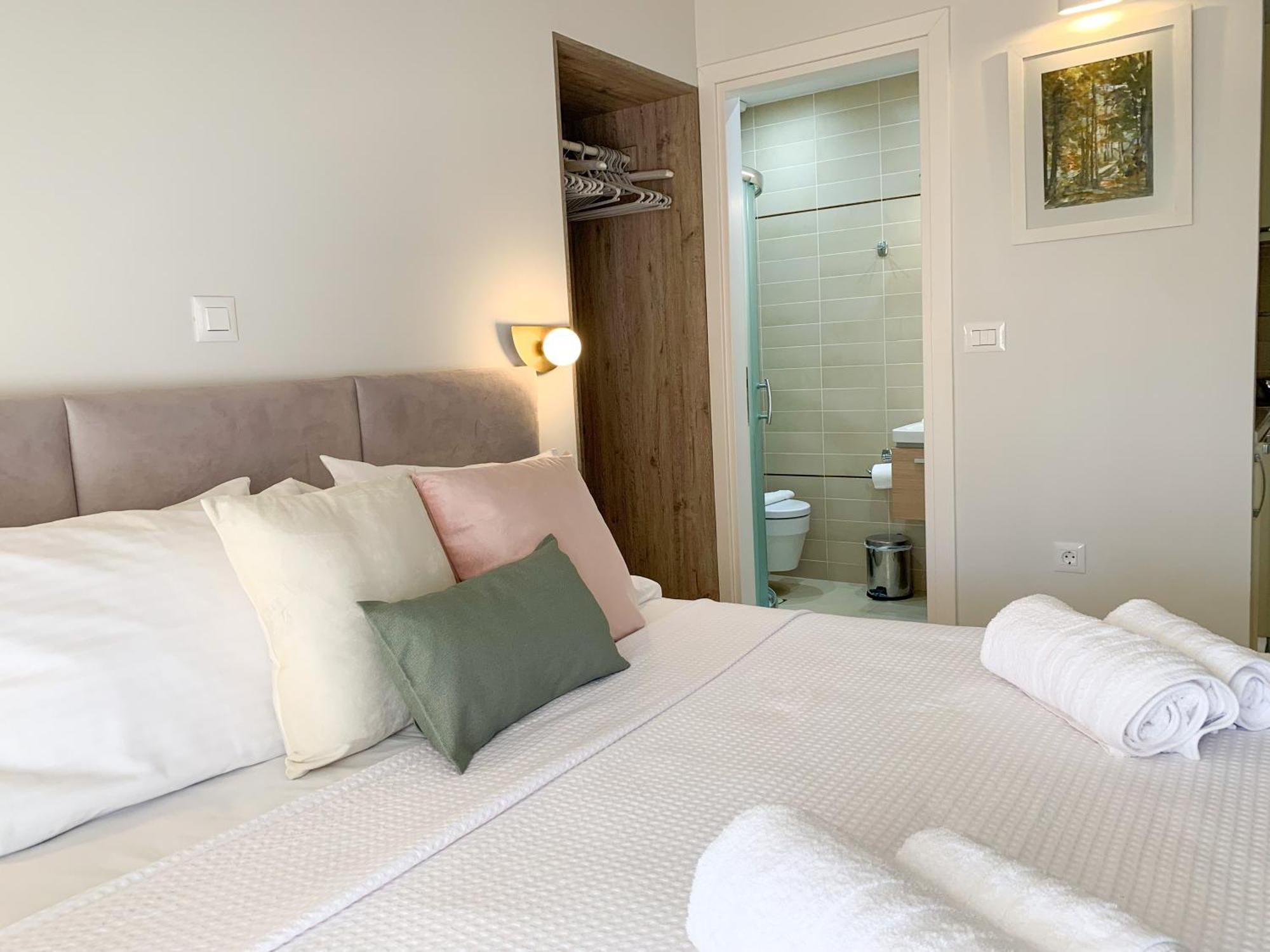 Rouchotas Apartments アルゴストリオン エクステリア 写真
